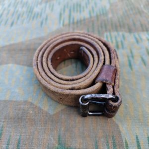 Lederriemen für Tornister 67 cm, 28 Löcher