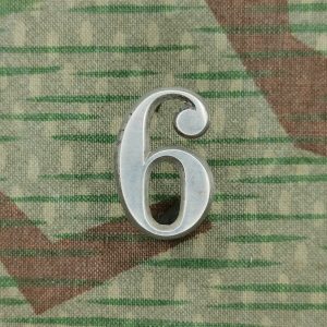 Ord. 1869–1898 Nummer 6 / 9 zu Tschako, Silber, Variante 4