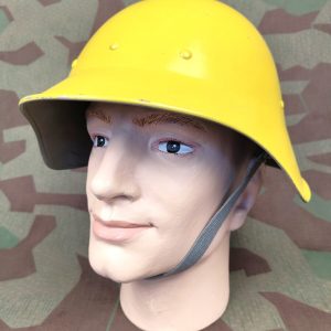 Helm Ord. 1946, Zivilschutz, Variante 2