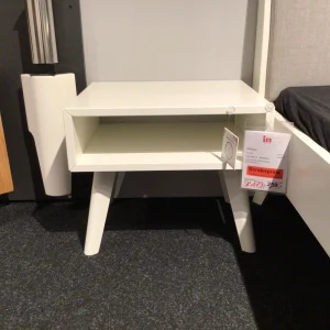 Hasena Jaca Nachttisch – Abverkauf Stockach