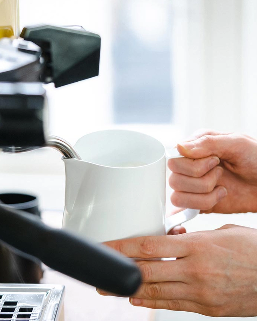 Rhino Milchkännchen weiss 360ml – Bild 3