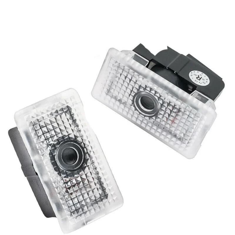 2X Tesla Model 3 Türbeleuchtung – Bild 4